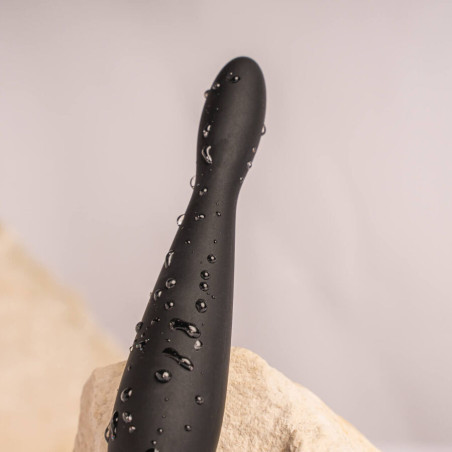 ROCKS OFF PETITE SENSATIONS TEAZER PLUG ANAL VIBRADOR NEGRO
