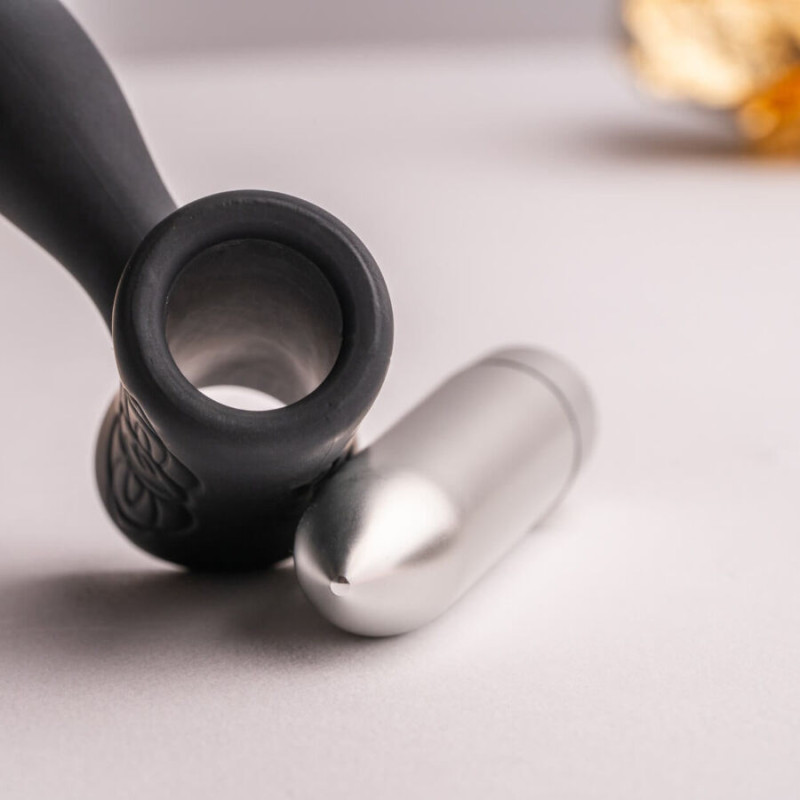 ROCKS OFF PETITE SENSATIONS TEAZER PLUG ANAL VIBRADOR NEGRO