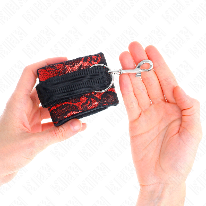 KINK MUNEQUERAS CORTAS DE ENCAJE TERCIOPELO Y UNION DE NYLON ROJO NEGRO 23 X 65 CM