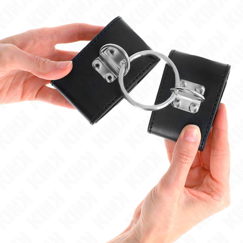 KINK MUNEQUERAS FIJAS CON ANILLA Y CIERRE CANDADO NEGRO AJUSTABLE 16 23 CM X 55 CM