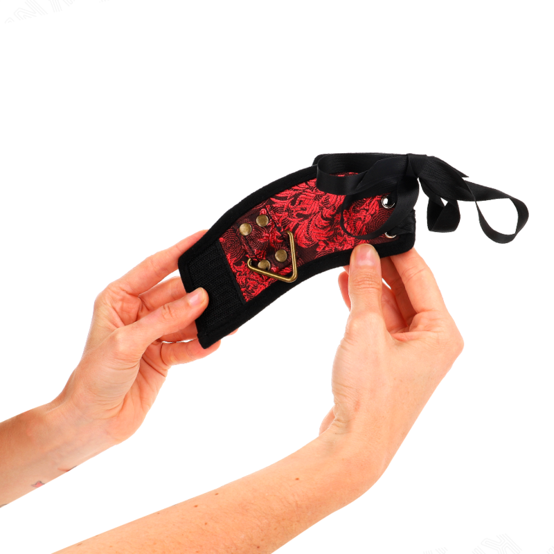 KINK MUNEQUERAS DISENO ESCANDALO ROJO NEGRO DETALLE LAZO 245 CM X 65 CM