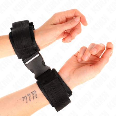 KINK MUNEQUERAS NYLON NEGRO MODELO 1 AJUSTABLE 25 35 CM X 6 CM