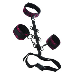 CALEXOTICS SCANDAL SUJECION COMPORAL CON CUELLO
