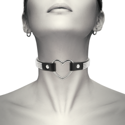COQUETTE CHIC DESIRE CHOKER CUERO VEGANO CORAZON 2