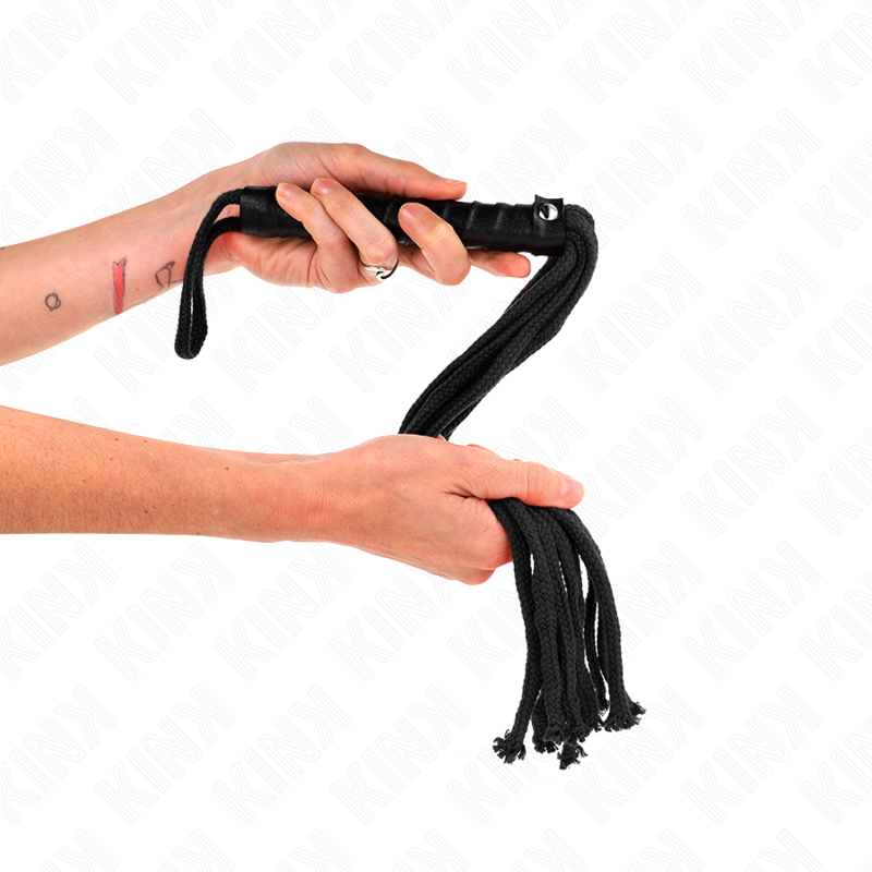 KINK LATIGO DE CUERDA NEGRO 56 CM
