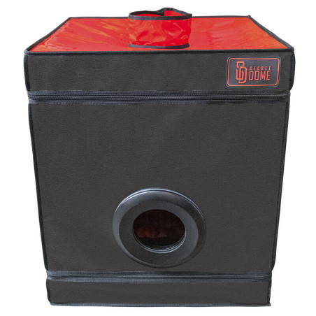 SECRET DOME KINK CLUB CABINA BUKKAKE NEGRO ROJO