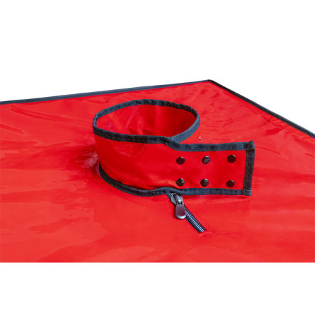 SECRET DOME KINK CLUB CABINA BUKKAKE NEGRO ROJO