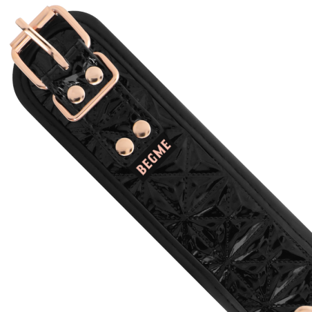 BEGME BLACK EDITION COLLAR CON CADENAS Y PINZAS PEZONES CON FORRO DE NEOPRENO