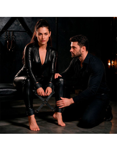 FETISH SUBMISSIVE VEGAN LEATHER HANDCUFF UNION