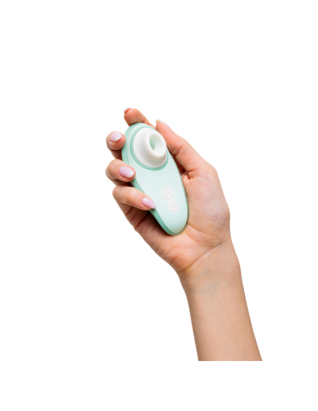 WOMANIZER LIBERTY 2 CLITORIS STIMULATOR SUCTION LIGHT GREEN