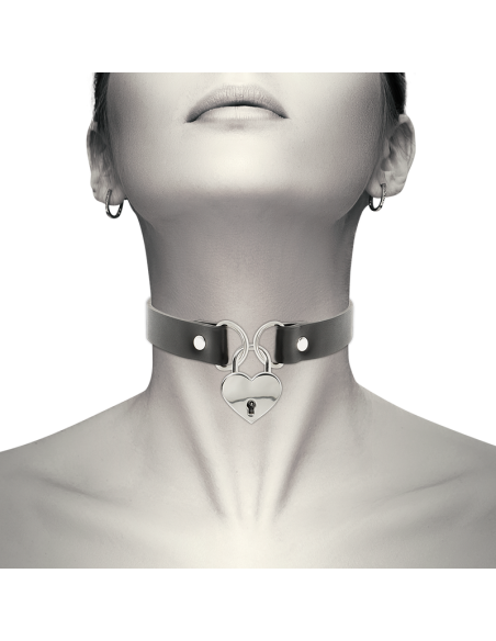 COQUETTE CHIC DESIRE COLLAR CUERO VEGANO ACCESORIO CORAZON CON LLAVE