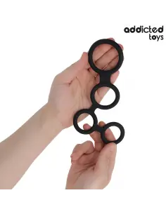 ADDICTED TOYS ANILLO PARA EL PENE CON DIVISORES PARA TESTICULOS 2