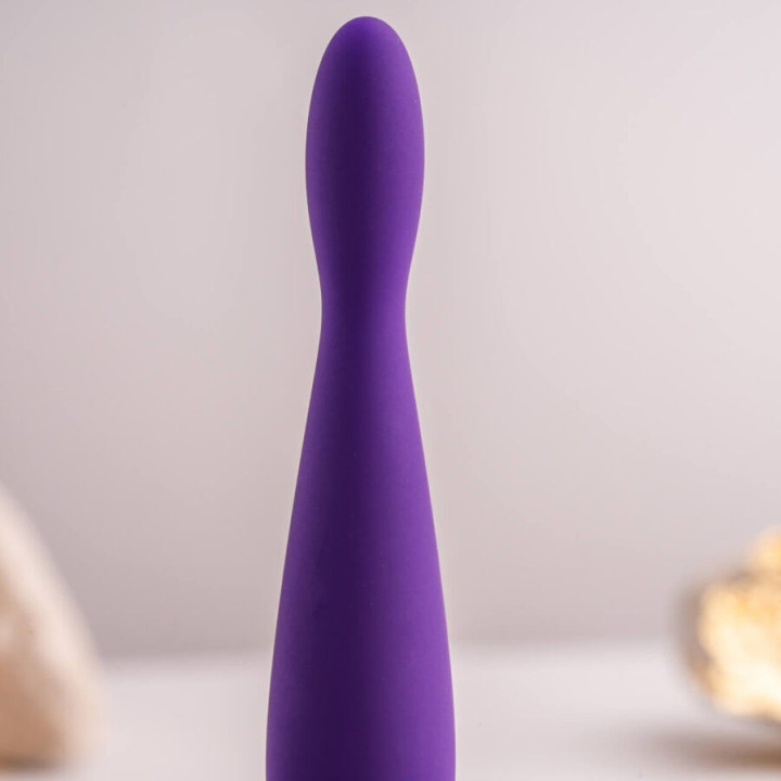 ROCKS OFF PETITE SENSATIONS TEAZER PLUG ANAL VIBRADOR MORADO