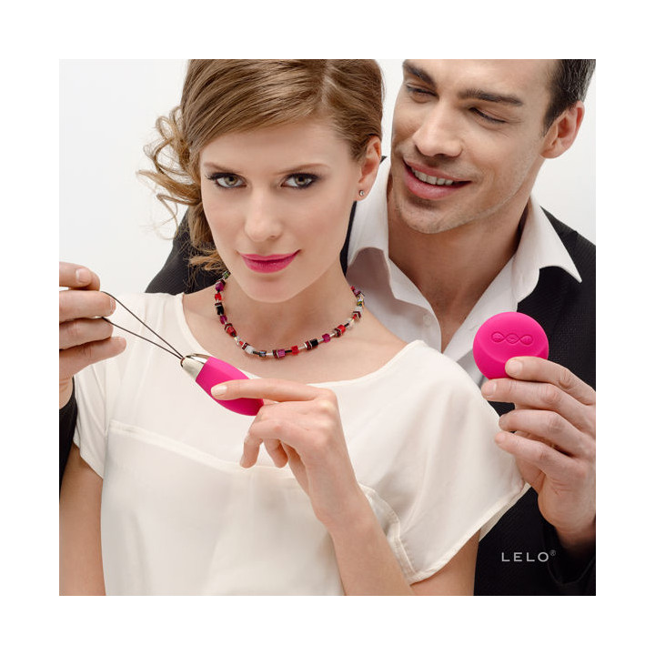 LELO LYLA 2 INSIGNIA DESIGN EDITION HUEVO MASAJEADOR FUCSIA