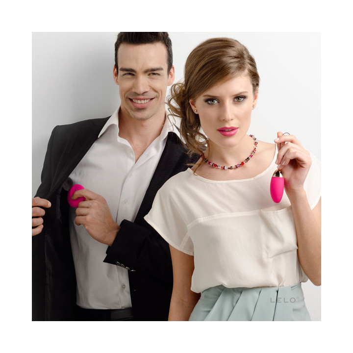 LELO LYLA 2 INSIGNIA DESIGN EDITION HUEVO MASAJEADOR FUCSIA