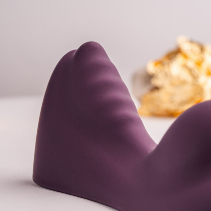 ROCKS OFF RUBY GLOW VIBRADOR SIT ON MORADO