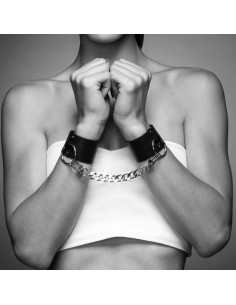 BIJOUX INDISCRETS MAZE ESPOSAS Y BRAZALETES NEGRO 2