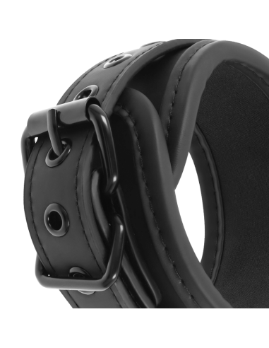 FETISH SUBMISSIVE COLLAR Y ESPOSAS CUERO VEGANO CON FORRO DE NEOPRENO