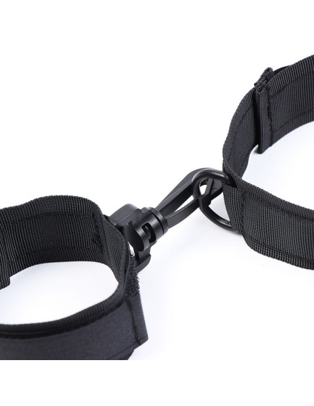 OHMAMA FETISH ESPOSAS Y COLLAR DE NYLON OHMAMA FETISH ESPOSAS Y COLLAR DE NYLON