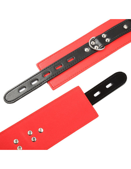 OHMAMA FETISH LOCKING BUCKLING WRIST RESTRAINTS OHMAMA FETISH LOCKING BUCKLING WRIST RESTRAINTS