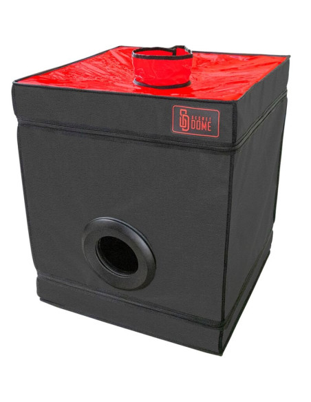 SECRET DOME KINK CLUB CABINA BUKKAKE NEGRO ROJO