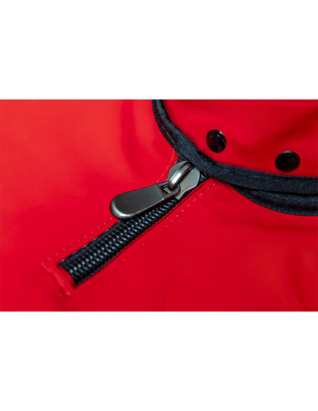 SECRET DOME KINK CLUB CABINA BUKKAKE NEGRO ROJO