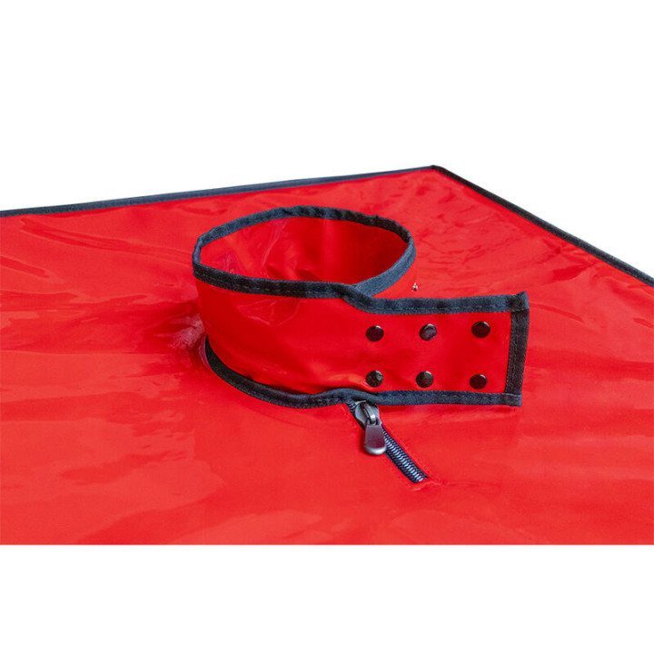 SECRET DOME KINK CLUB CABINA BUKKAKE NEGRO ROJO