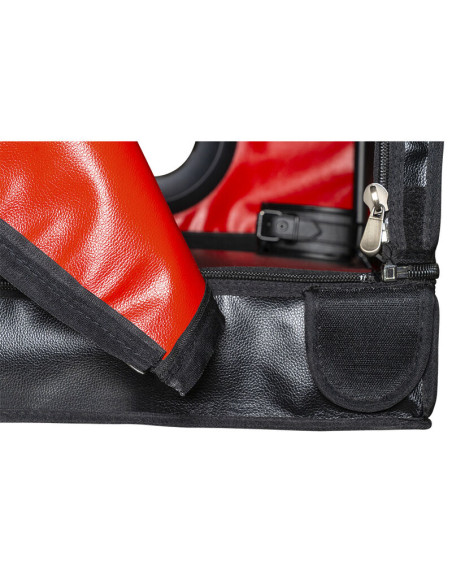 SECRET DOME KINK CLUB LA NICHE CABINA NEGRO ROJO