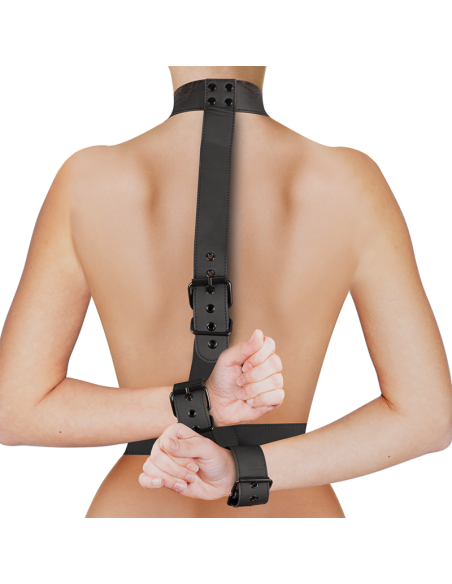 FETISH SUBMISSIVE BONDAGE CONJUNTO DE SUJECION PARA EL CUERPO DE CUELLO Y MUNEQUERAS FETISH SUBMISSIVE BONDAGE CONJUNTO DE SUJECION PARA EL CUERPO DE CUELLO Y MUNEQUERAS