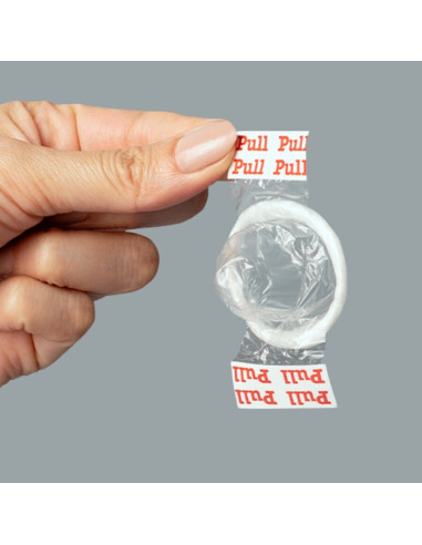 UNIQ PULL PRESERVATIVOS CON TIRAS SIN LATEX 3 UNIDADES