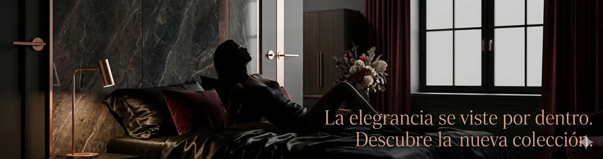 PomeloSex mostrando lencería erótica y moda íntima con el texto Vive la pasión con estilo.